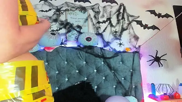 karol rose online show from 14, 10, 2025