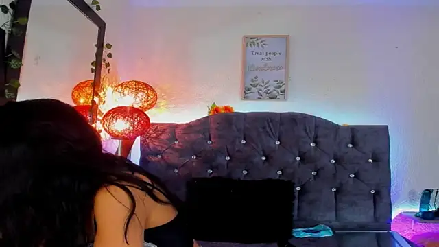 karol rose online show from 3, 12, 2025