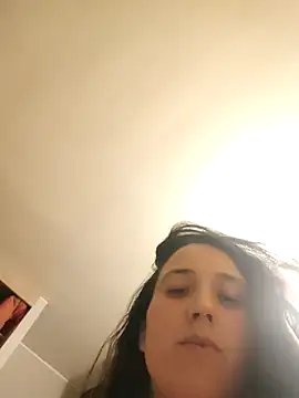 Snapshot of Bygambilia912 chatting on 31, 10, 2025 Bygambilia912 online show from 31, 10, 2025