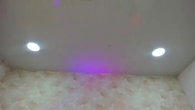 Snapshot of ZoeBenneti chatting on 26, 9, 2025 ZoeBenneti online show from 26, 9, 2025