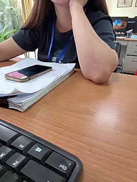 Snapshot of PhuongNhi21 chatting on 12, 9, 2025 PhuongNhi21 online show from 12, 9, 2025