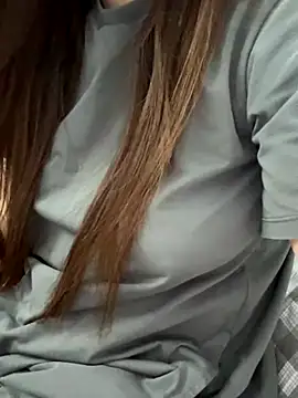 Snapshot of PhuongNhi21 chatting on 15, 10, 2025 PhuongNhi21 online show from 15, 10, 2025