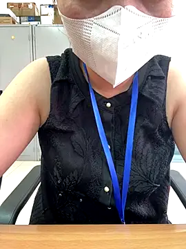 Snapshot of PhuongNhi21 chatting on 17, 10, 2025 PhuongNhi21 online show from 17, 10, 2025