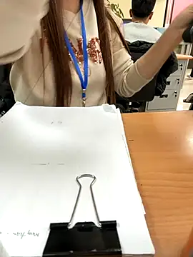 Snapshot of PhuongNhi21 chatting on 5, 12, 2025 PhuongNhi21 online show from 5, 12, 2025