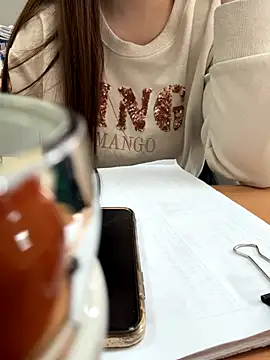 Snapshot of PhuongNhi21 chatting on 16, 12, 2025 PhuongNhi21 online show from 16, 12, 2025