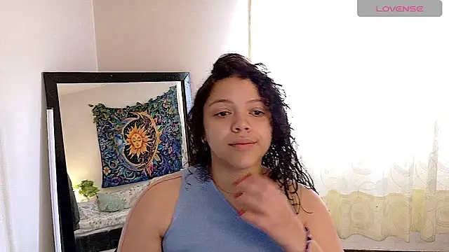 Snapshot of Amanda_sweet chatting on 2, 5, 2026 Amanda sweet online show from 2, 5, 2026