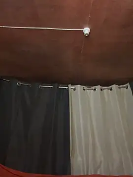 Ur latinahotpaprika online show from 28, 10, 2025