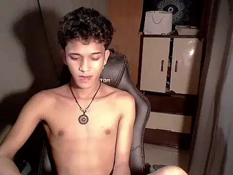 kenbigcockxx online show from 14, 11, 2025