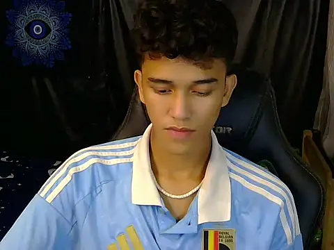 kenbigcockxx online show from 17, 2, 2026