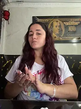 candy  fox  online show from 23, 10, 2025