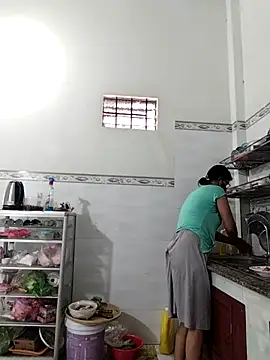 Tina 2pp online show from 2, 12, 2025