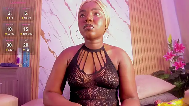 Snapshot of Eva_Johnss chatting on 2, 12, 2025 Eva Johnss online show from 2, 12, 2025