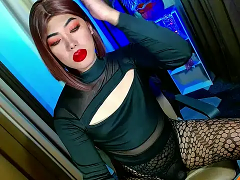 bigfattycocksonya27 online show from 13, 10, 2025