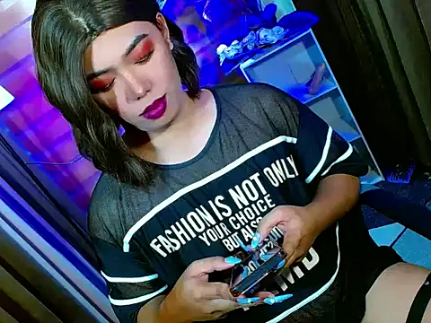 Snapshot of bigfattycocksonya27 chatting on 24, 4, 2026 bigfattycocksonya27 online show from 24, 4, 2026