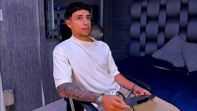 jaze bradley online show from 9, 9, 2025