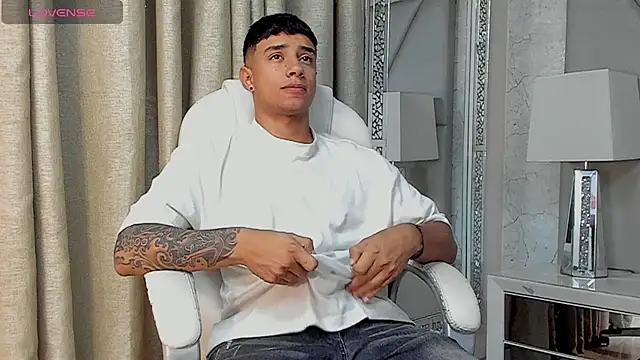 jaze bradley online show from 25, 10, 2025