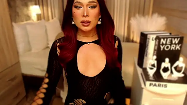 Missavacroft online show from 15, 10, 2025