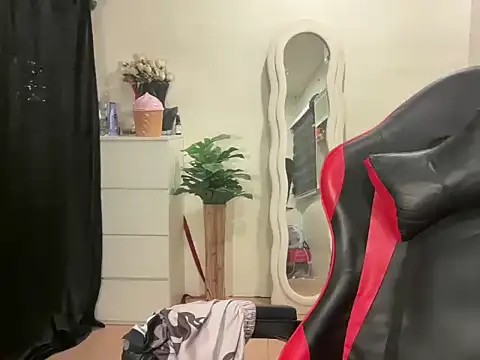 Snapshot of urasiantwink69 chatting on 2, 3, 2026 urasiantwink69 online show from 2, 3, 2026