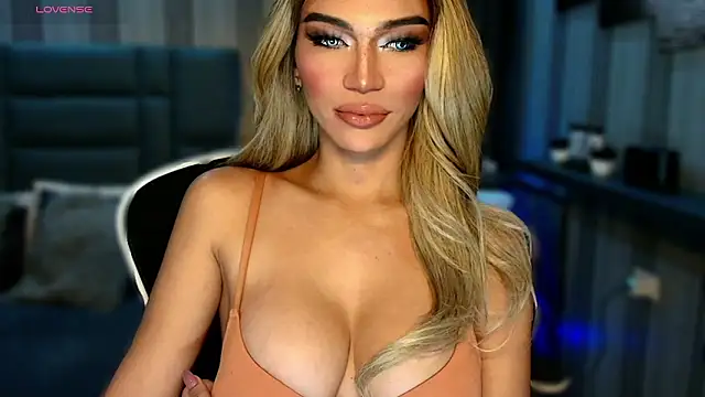 Huntress xxx online show from 2, 2, 2026