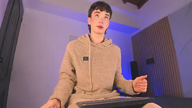 Snapshot of austin_rouse chatting on 11, 1, 2026 austin rouse online show from 11, 1, 2026