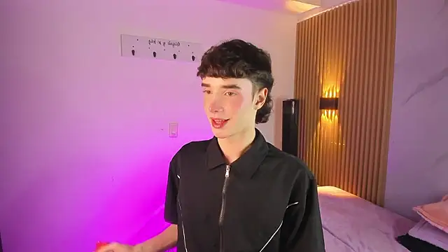 Snapshot of austin_rouse chatting on 13, 2, 2026 austin rouse online show from 13, 2, 2026