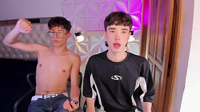 Snapshot of austin_rouse chatting on 19, 2, 2026 austin rouse online show from 19, 2, 2026