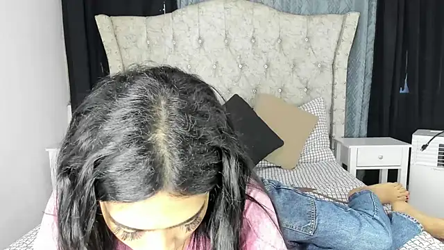 Snapshot of aleja_spearsx chatting on 28, 4, 2026 aleja spearsx online show from 28, 4, 2026