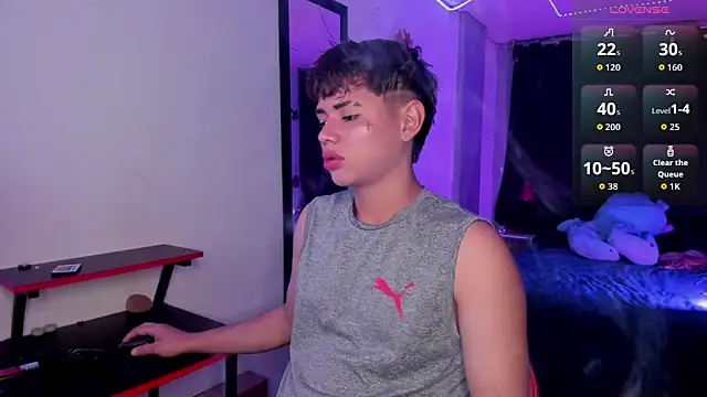 Snapshot of Jostin18 chatting on 12, 9, 2025 Jostin18 online show from 12, 9, 2025