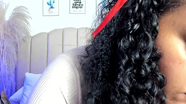 Snapshot of _aithanaa_ chatting on 7, 1, 2026 aithanaa online show from 7, 1, 2026
