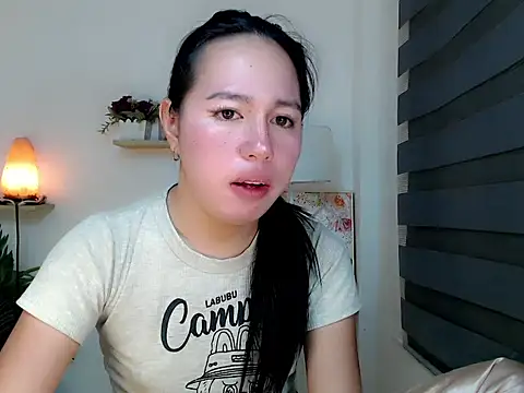 Snapshot of kimbratx chatting on 12, 3, 2026 kimbratx online show from 12, 3, 2026