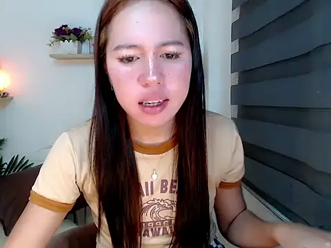 Snapshot of kimbratx chatting on 10, 4, 2026 kimbratx online show from 10, 4, 2026