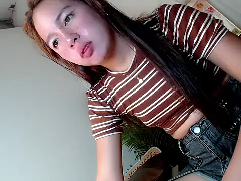 Snapshot of kimbratx chatting on 20, 4, 2026 kimbratx online show from 20, 4, 2026