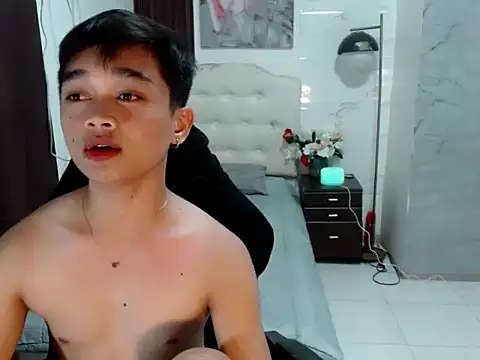 sexysam14 online show from 9, 11, 2025