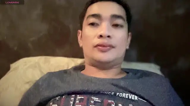 Snapshot of popmycherryxxx chatting on 18, 12, 2025 popmycherryxxx online show from 18, 12, 2025