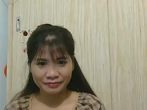 Snapshot of Ori299 chatting on 23, 12, 2025 Ori299 online show from 23, 12, 2025