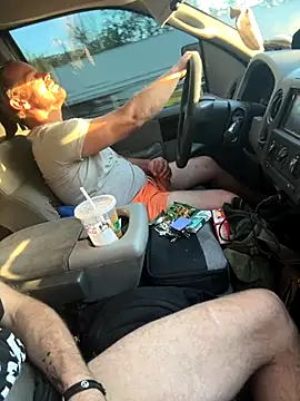 Snapshot of Bar_110221 chatting on 23, 10, 2025 Bar 110221 online show from 23, 10, 2025