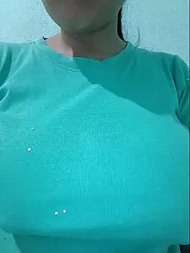 Snapshot of Shiny_Babe chatting on 29, 3, 2026 Shiny Babe online show from 29, 3, 2026