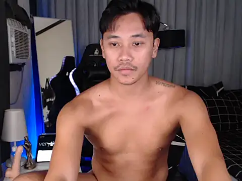 Snapshot of alexsuckable01 chatting on 23, 4, 2026 alexsuckable01 online show from 23, 4, 2026