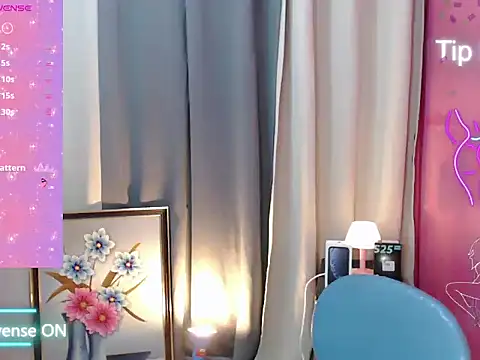 Snapshot of Lovelyariah chatting on 26, 10, 2025 Lovelyariah online show from 26, 10, 2025