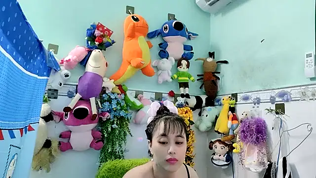 emgaixinhngoan online show from 30, 10, 2025