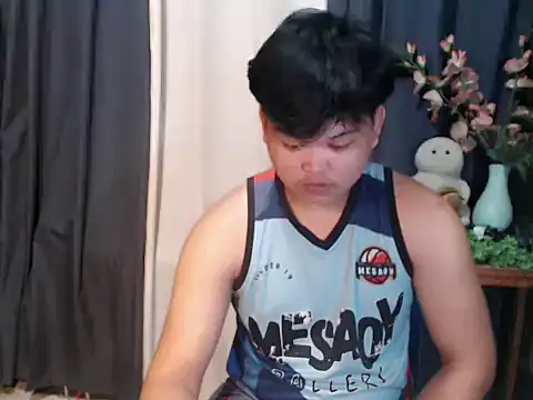 Reynelcock online show from 5, 4, 2026