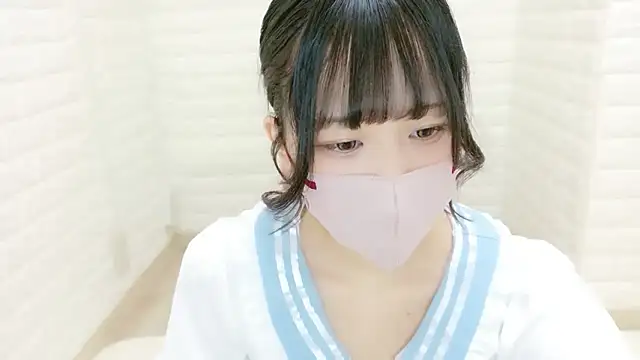 Snapshot of karen-chan chatting on 10, 4, 2026 karen-chan online show from 10, 4, 2026