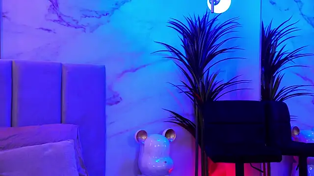 Izabellle02 online show from 12, 2, 2026