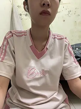 Snapshot of meomeo2k6 chatting on 14, 10, 2025 meomeo2k6 online show from 14, 10, 2025