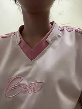 Snapshot of meomeo2k6 chatting on 19, 10, 2025 meomeo2k6 online show from 19, 10, 2025