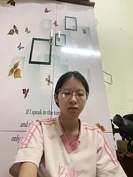 Snapshot of meomeo2k6 chatting on 30, 10, 2025 meomeo2k6 online show from 30, 10, 2025