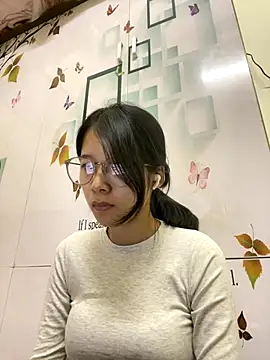 Snapshot of meomeo2k6 chatting on 2, 11, 2025 meomeo2k6 online show from 2, 11, 2025