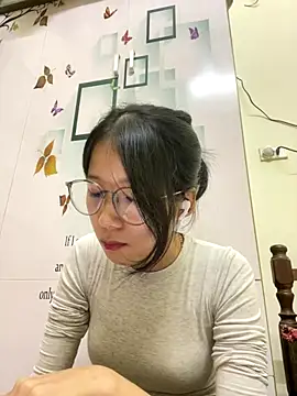 Snapshot of meomeo2k6 chatting on 6, 11, 2025 meomeo2k6 online show from 6, 11, 2025