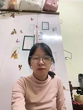 Snapshot of meomeo2k6 chatting on 13, 11, 2025 meomeo2k6 online show from 13, 11, 2025