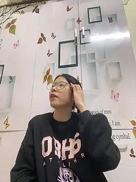 Snapshot of meomeo2k6 chatting on 1, 12, 2025 meomeo2k6 online show from 1, 12, 2025